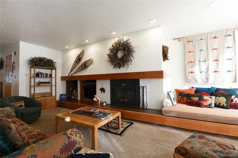 240 Tennis Club Rd #1672, Dillon, CO 80435