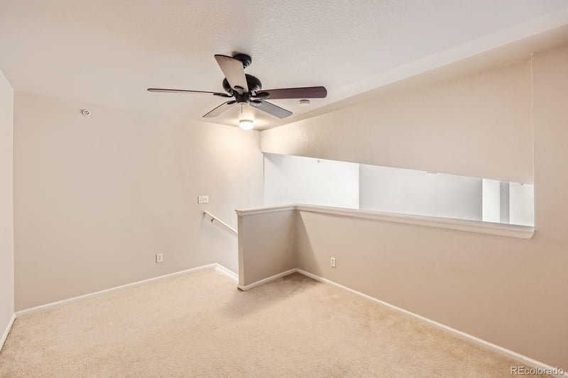 9481 E Mansfield Ave #305, Aurora, CO 80014