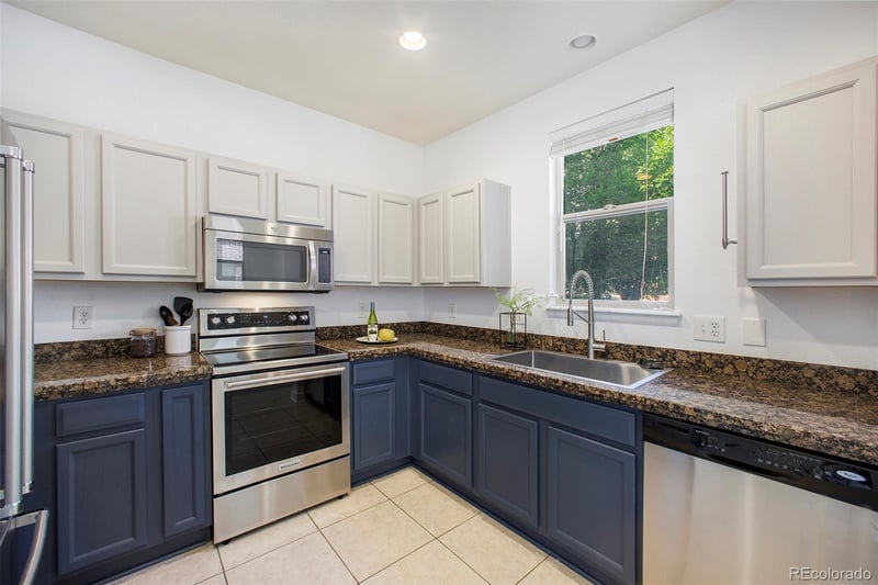 6390 S Xanadu St, Englewood, CO 80111