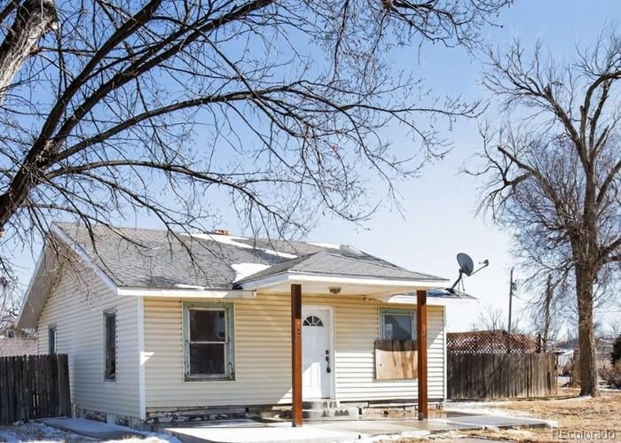 492 3rd Ave, Deer Trail, CO 80105