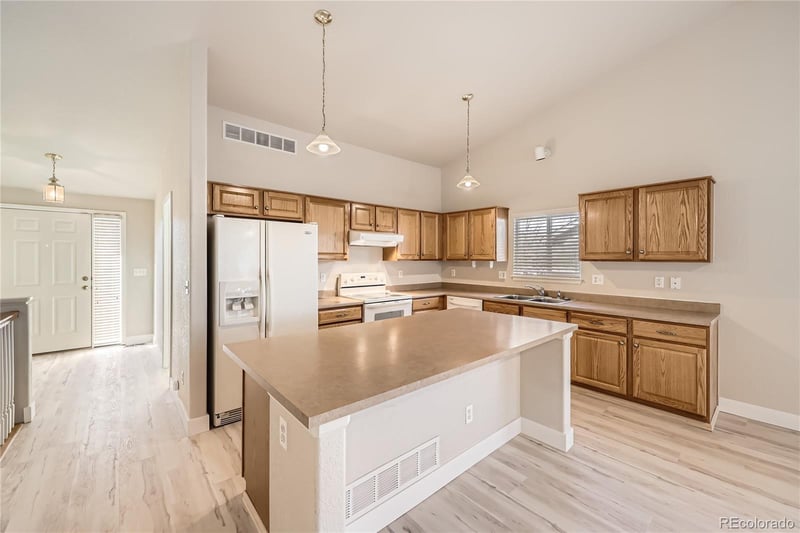 14684 Vine St, Thornton, CO 80602