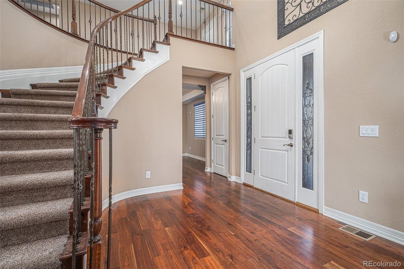 8445 S Estes St, Littleton, CO 80128