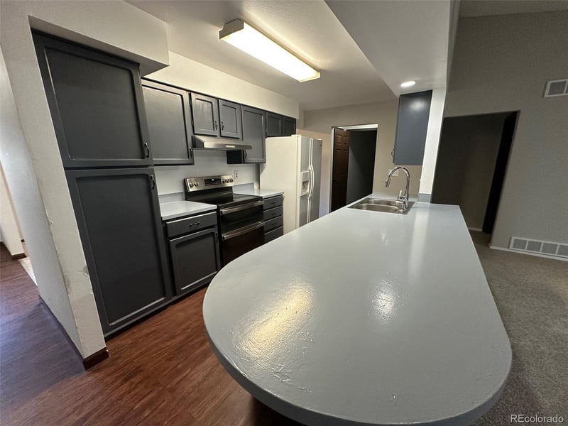 2084 Rifle St, Aurora, CO 80013