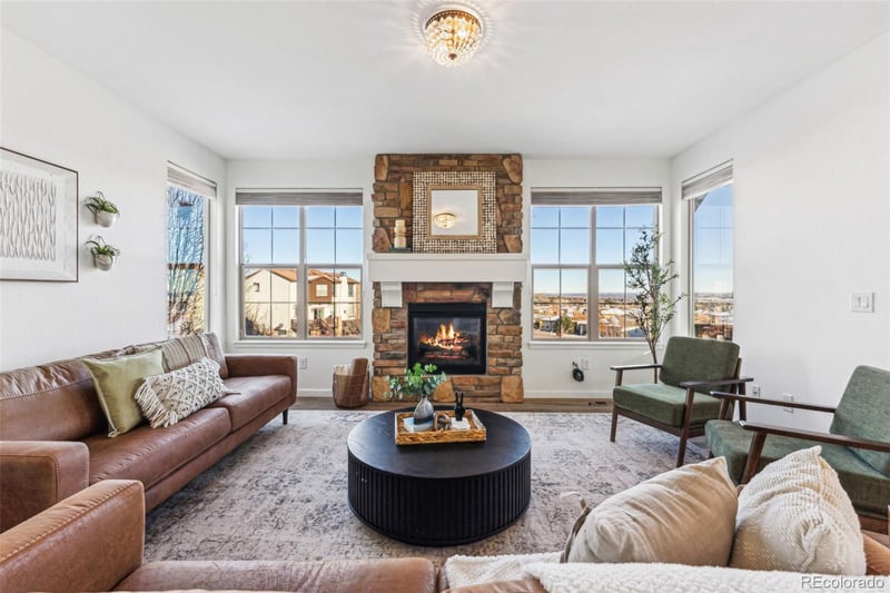 2388 S Loveland Way, Lakewood, CO 80228