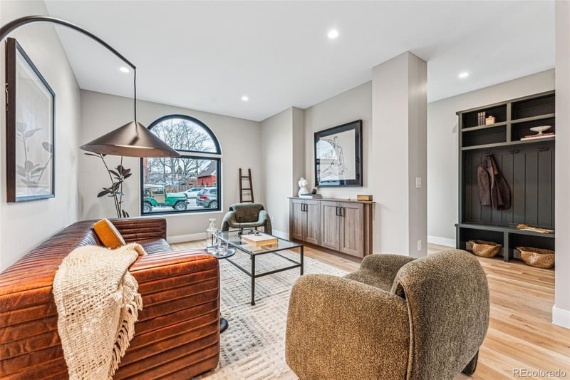 285 Bannock St, Denver, CO 80223