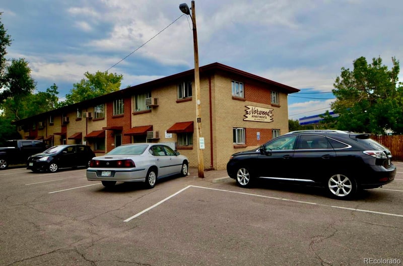 85 Harlan St, Lakewood, CO 80226