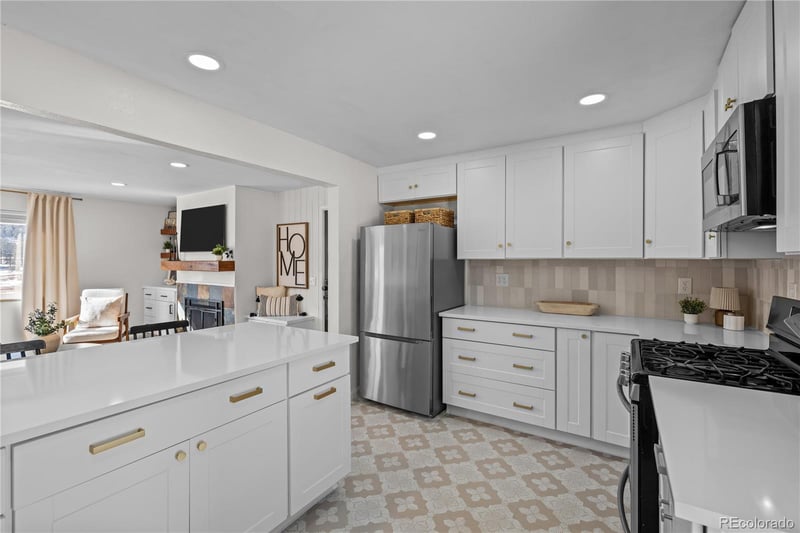 23465 Weisshorn Dr, Indian Hills, CO 80454