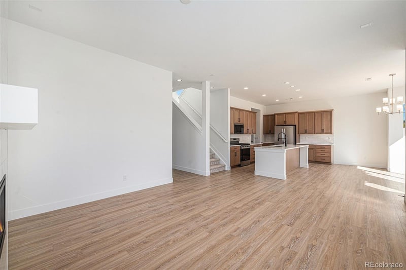 888 Valentia St #103, Denver, CO 80247