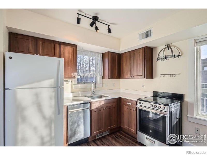 3215 Carbon Pl, Boulder, CO 80301