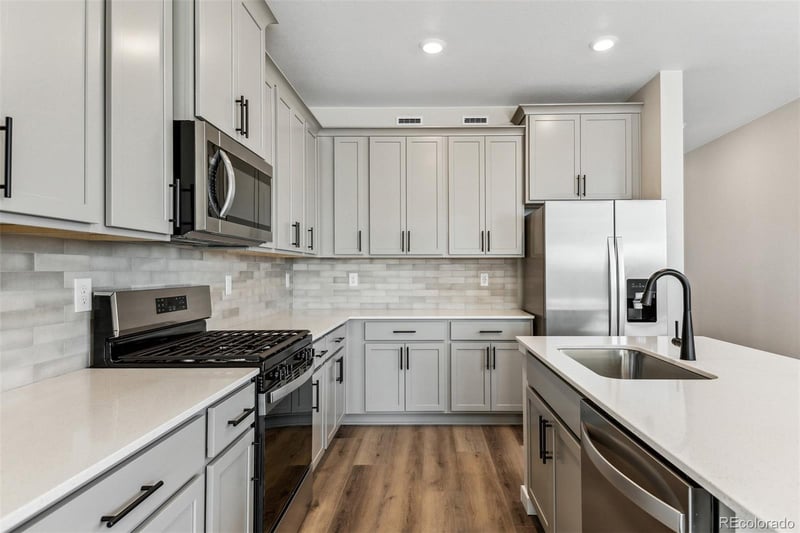 9444 Yampa St, Commerce City, CO 80022