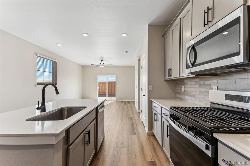 9444 Yampa St, Commerce City, CO 80022