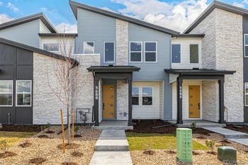 5688 Killarney Ct, Aurora, CO 80019