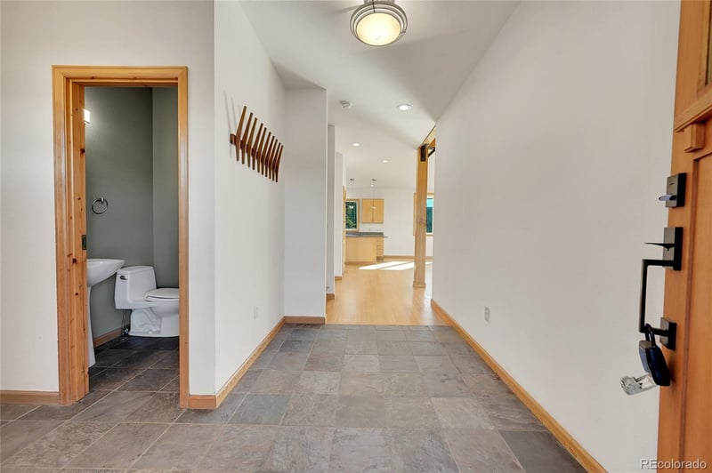 54 Doe Trl, Nederland, CO 80466