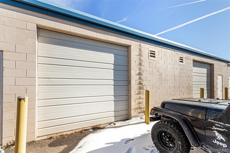 384-386 Norfolk St, Aurora, CO 80011