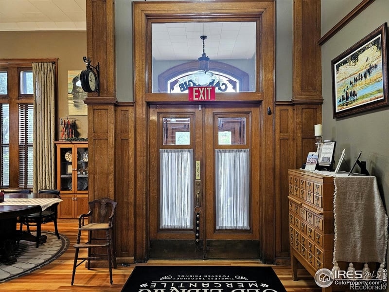 210 4th St, Sterling, CO 80751