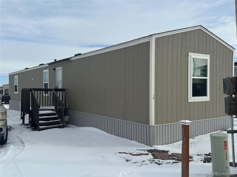1191 N County Road 157, Strasburg, CO 80136