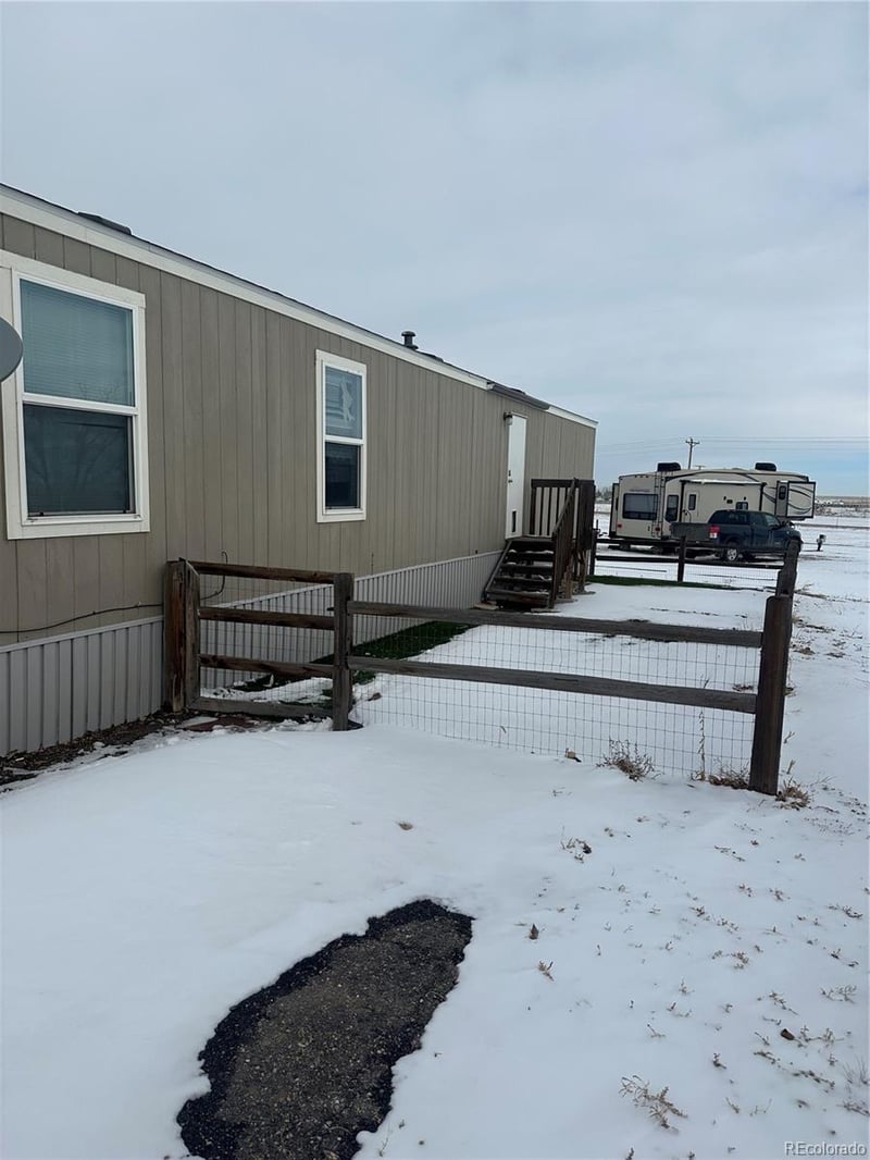 1191 N County Road 157, Strasburg, CO 80136
