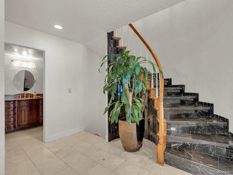 757 N Bluff Dr, Franktown, CO 80116