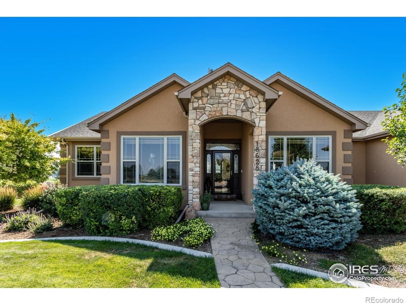 18628 Hill Lake Dr, Johnstown, CO 80534