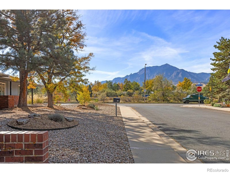 200 Fox Dr, Boulder, CO 80303