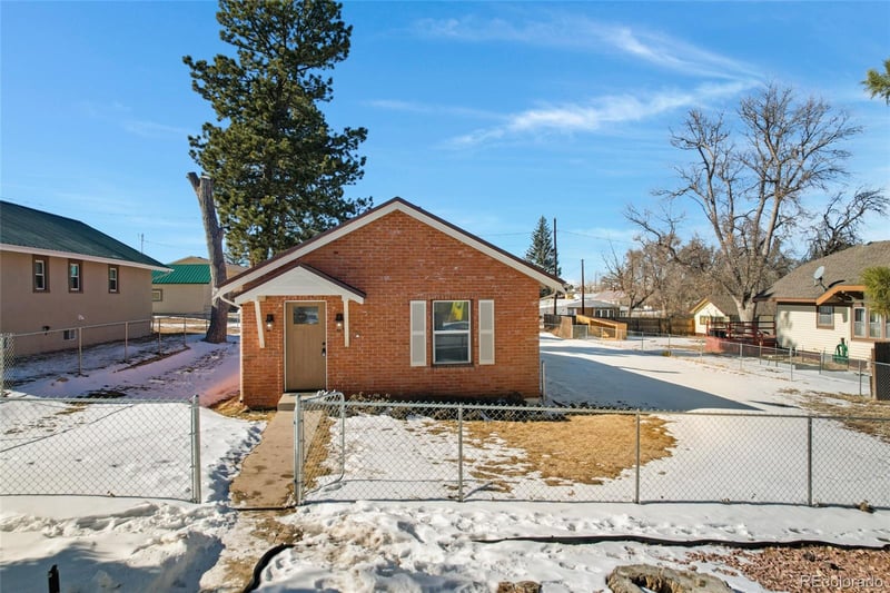 425 Pueblo Ave, Simla, CO 80835