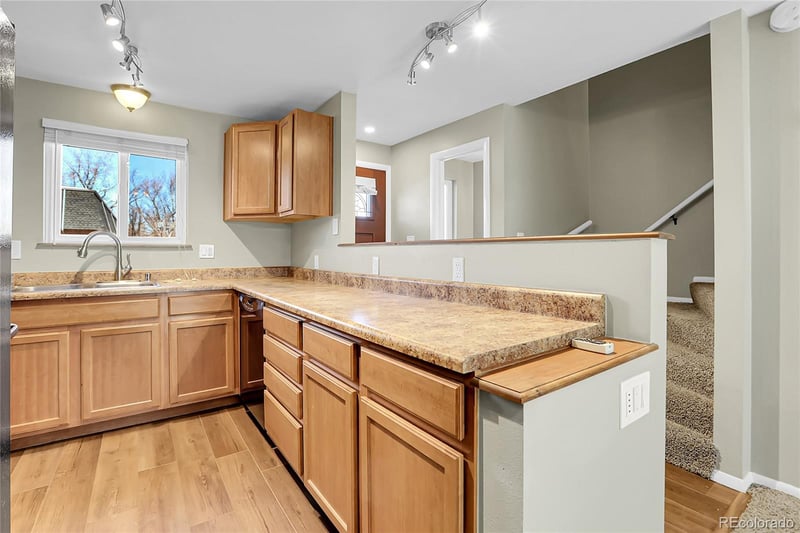 5930 W 41st Ave, Wheat Ridge, CO 80212