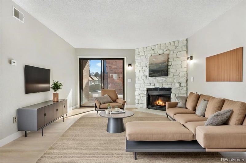 3526 S Depew St #101, Lakewood, CO 80235