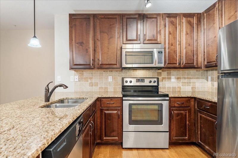 1162 Rockhurst Dr #201, Highlands Ranch, CO 80129