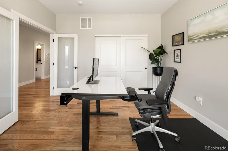 3427 S Cherry St, Denver, CO 80222