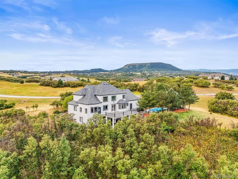 1635 Sharps Ct, Castle Rock, CO 80109