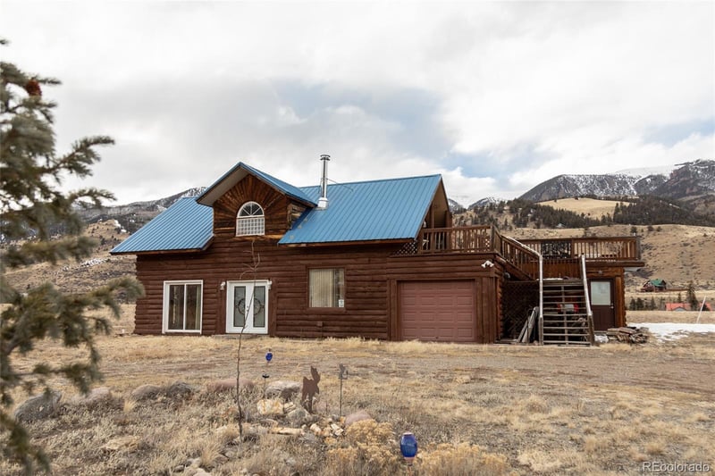 139 La Font Dr, Creede, CO 81130