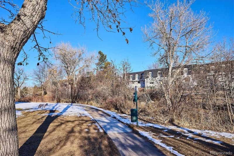 309 E Highline Cir #103, Centennial, CO 80122