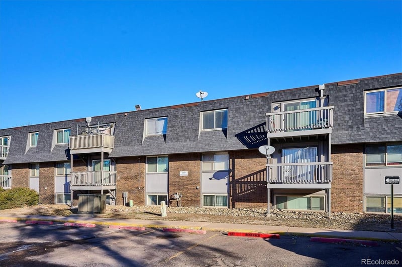309 E Highline Cir #103, Centennial, CO 80122