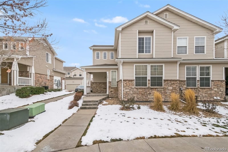 9758 Laredo St #30E, Commerce City, CO 80022