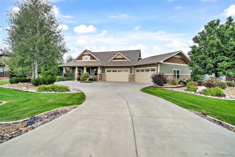 5835 Pelican Shores Dr, Longmont, CO 80504
