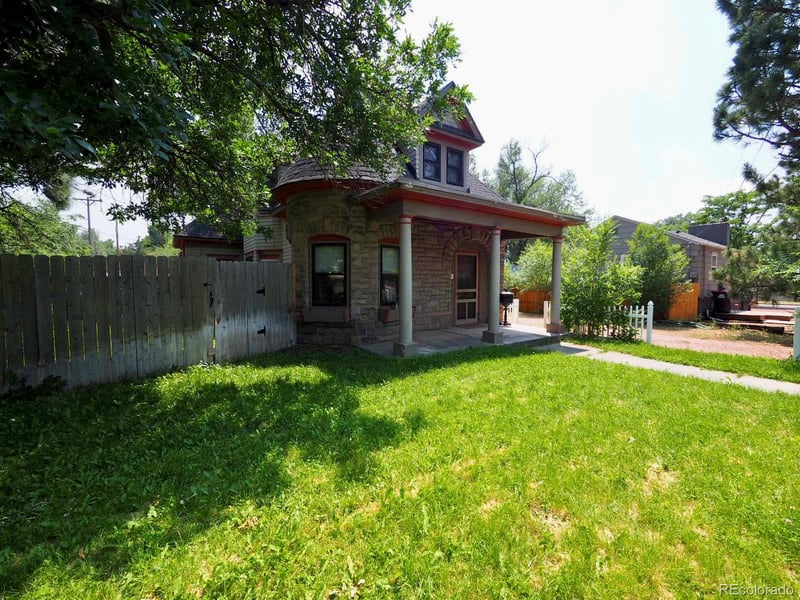 21 Polk St, Colorado Springs, CO 80907