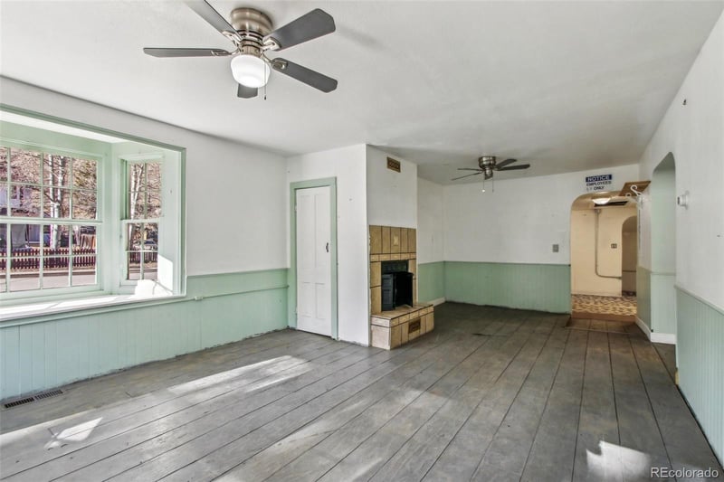 710 6th St, Georgetown, CO 80444