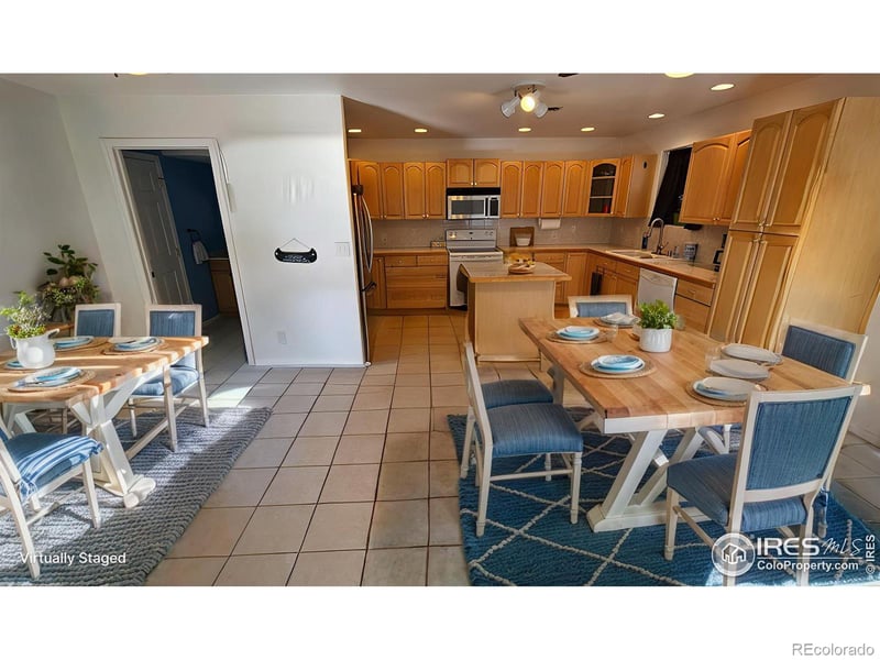 124 Cherokee Rd, Weldona, CO 80653