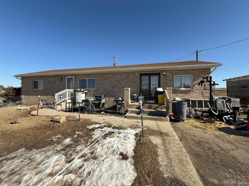 445 8th Ave, Deer Trail, CO 80105