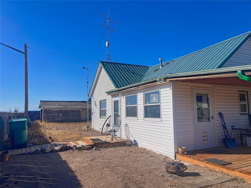 8621 Monroe St, Hooper, CO 81136