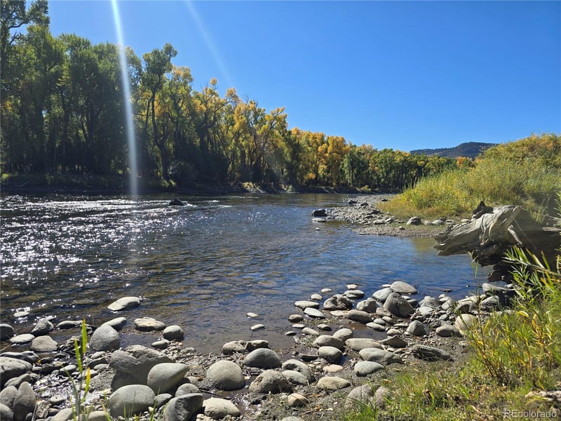 1864 River Island Dr, South Fork, CO 81154