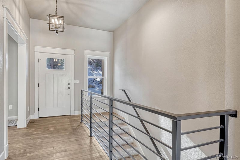 93 Greeley Blvd, Palmer Lake, CO 80133