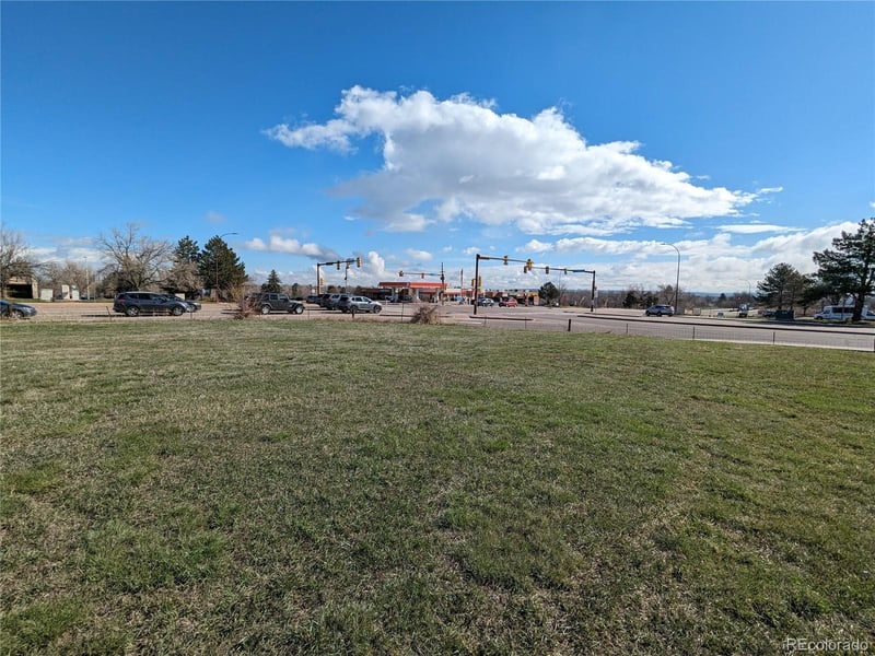 80th Ave, Arvada, CO 80005