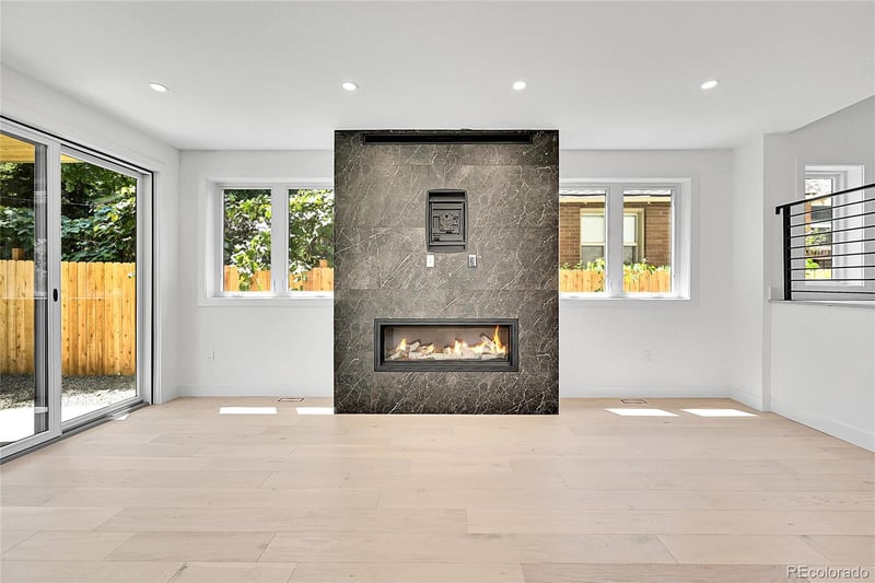 300 Franklin St, Denver, CO 80209