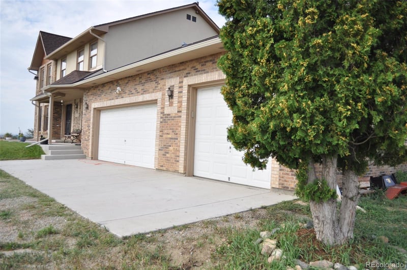10650 Yellowstone Rd, Longmont, CO 80504