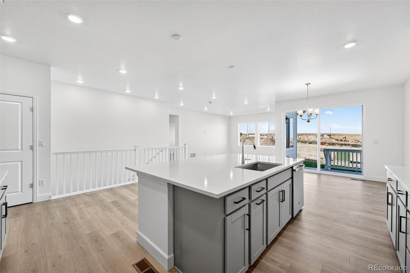 17105 92nd Loop, Arvada, CO 80007