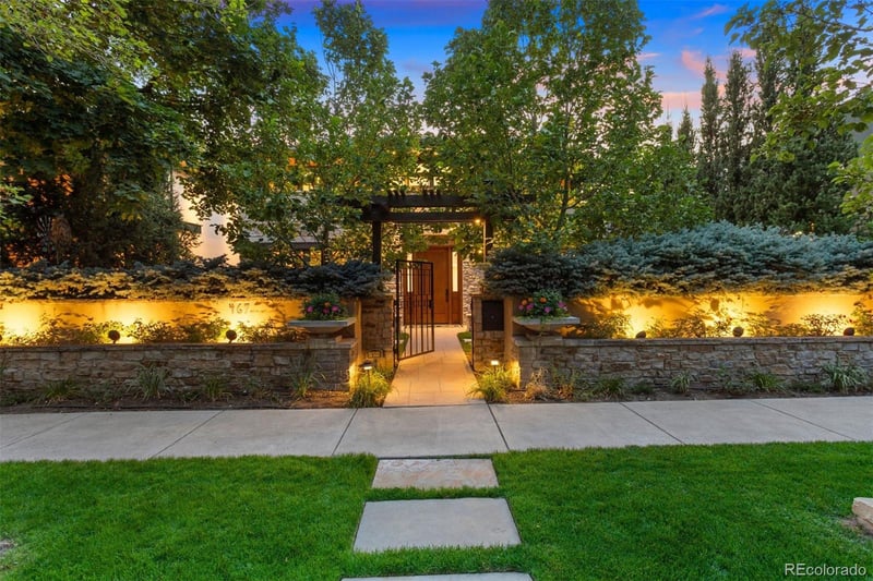 467 Saint Paul St, Denver, CO 80206