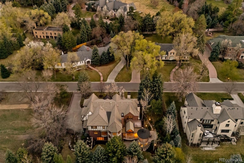 17 Polo Club Dr, Denver, CO 80209