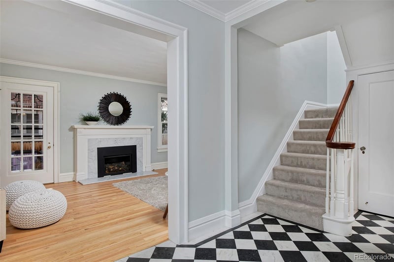 2035 Bellaire St, Denver, CO 80207