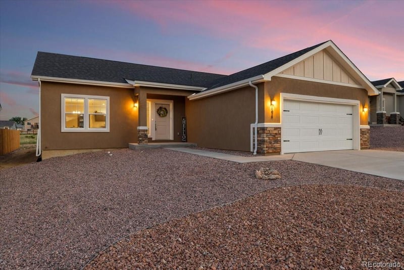 194 High Meadows Dr, Florence, CO 81226